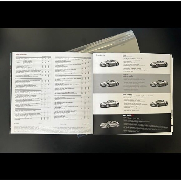 2010 Nissan 370Z 36-page Original Car Sales Brochure Catalog - Picture 3 of 4
